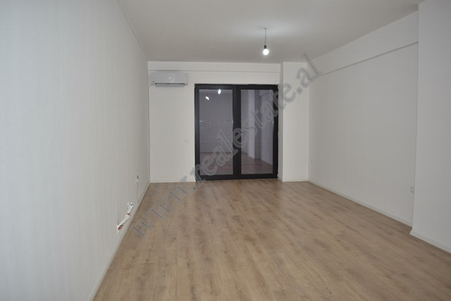 Office space for rent at Dibra street&nbsp;in Tirana.&nbsp;
The office it is positioned on the sixt